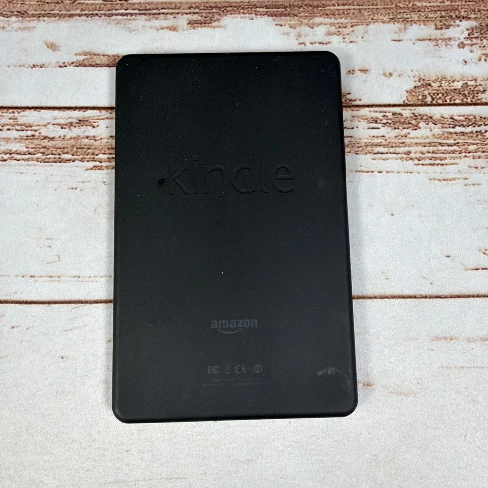 Amazon Kindle Fire D01400 1st Generation 7in 8GB Wi-Fi Color Tablet Tested